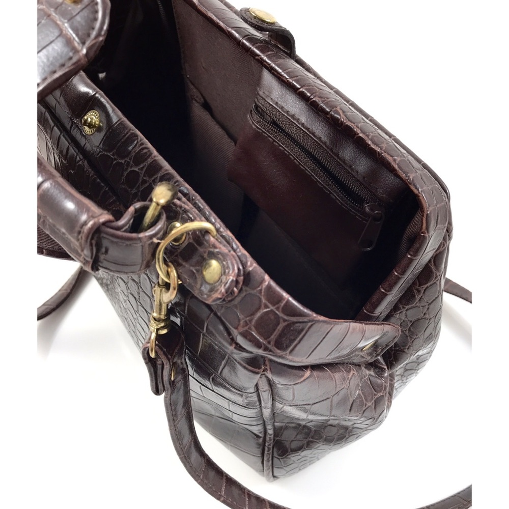 ❌SOLD❌ crocodile faux leather doctor satchel - Picture 6 of 8